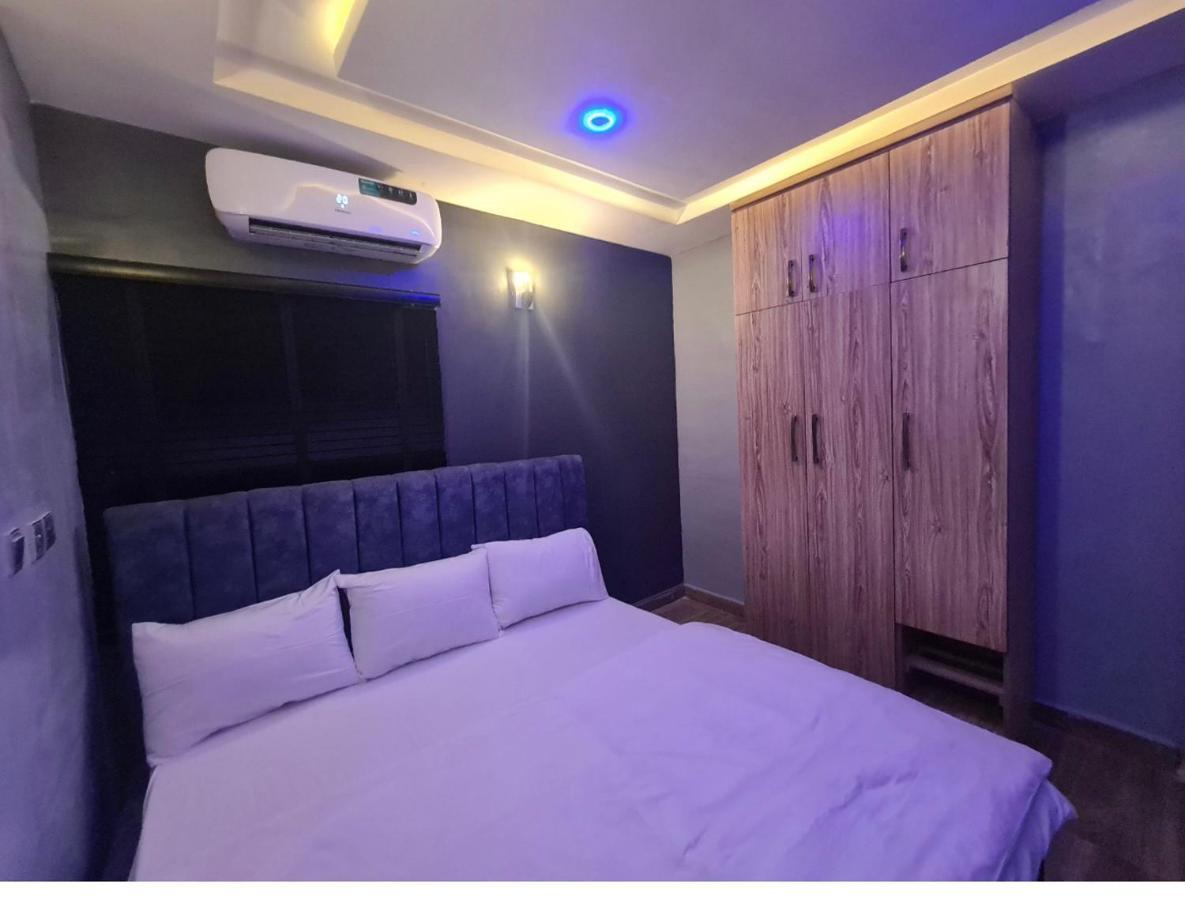 Wine House, Maitama, Abuja Apartman Kültér fotó