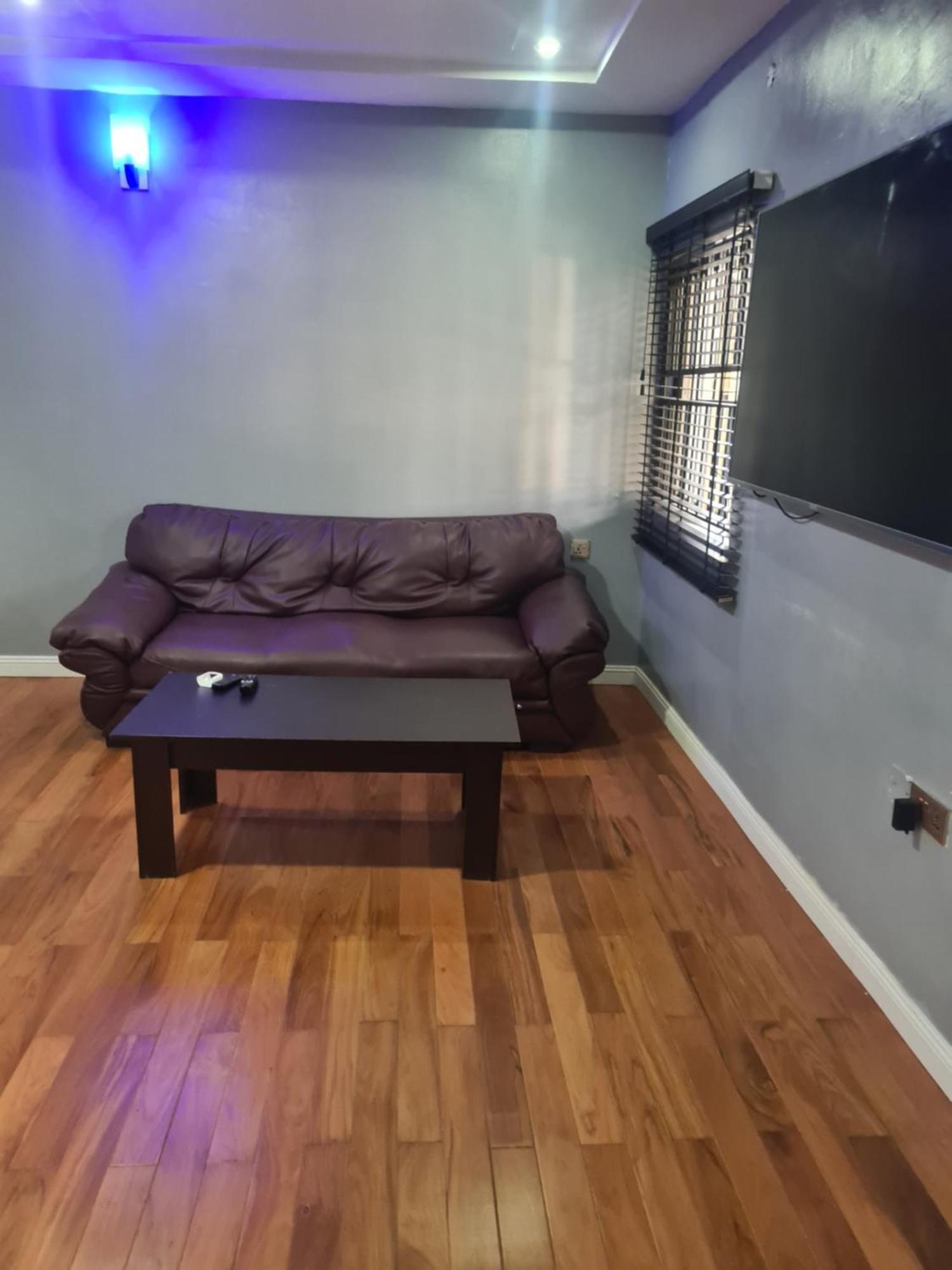 Wine House, Maitama, Abuja Apartman Szoba fotó